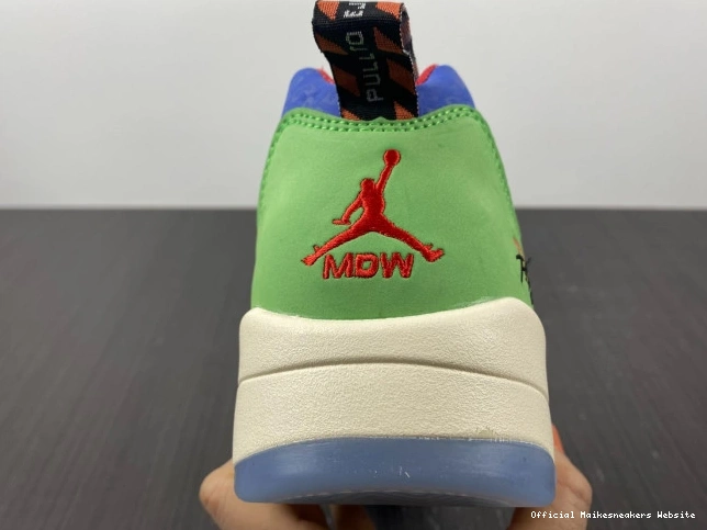Official Maikesneakers Jordan Air DR6287-486 5 Doernbecher Low 0706